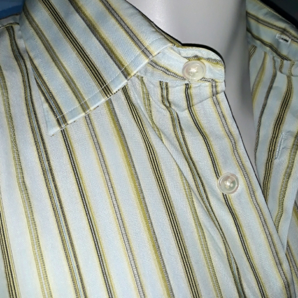 Banana Republic mens green and yellow cotton striped shirt. 15 to 15.5 neck